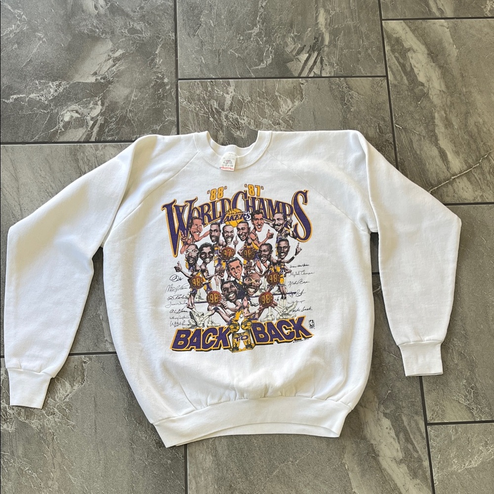 🏀 Vintage L.A. Lakers World Champs Crewneck Sweatshirt Size XL White 87 88